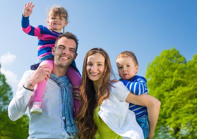 Zurück zur wahren Familie finden