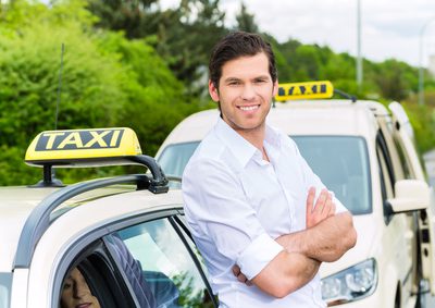 Geld verdienen als Taxifahrer
