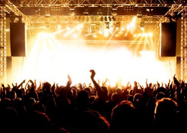 Nebenjob als Aufbauhelfer – Arbeiten auf großen Events