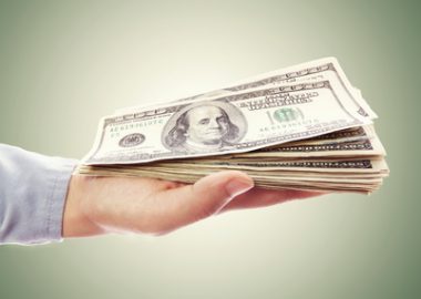 Geld bar auf die Hand: In diesen Nebenjobs bekommen Sie sofort Bargeld