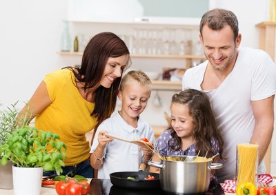 Lecker essen für 4 Personen mit nur 2 Euro: So geht’s!