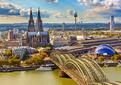 Studentenjobs Köln: Das sind die 5 besten Jobs für Kölner Studenten!
