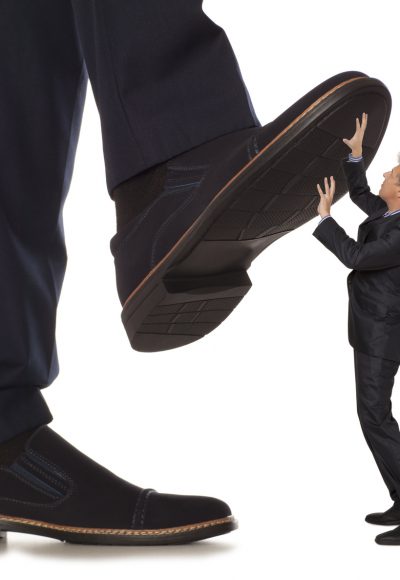 Mobbing am Arbeitsplatz: Was tun, wenn Kollegen oder Vorgesetzte mobben?