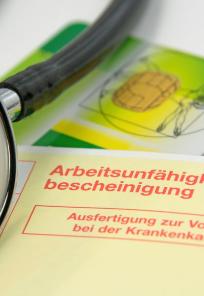 Arbeitsunfähigkeitsbescheinigung: Das müssen Sie wissen!