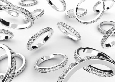 Claire’s Jobs: Nebenjob im Schmuck-Shop