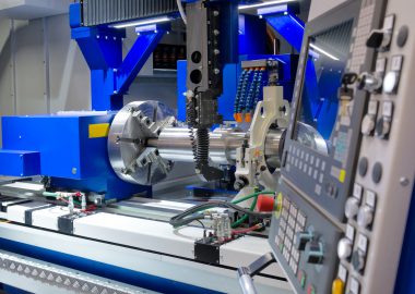 Konstruktionsmechaniker: Gehalt, Ausbildung, Studium, Perspektiven