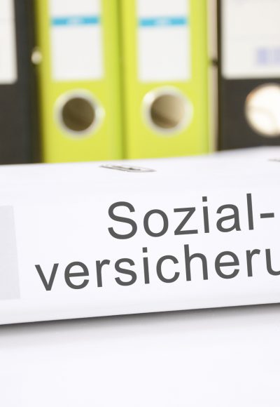 Sozialversicherungsfachangestellte: Gehalt, Ausbildung, Studium und Perspektiven