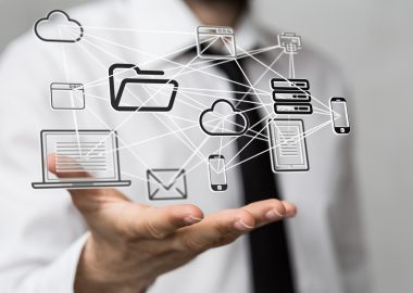 Fachangestellte für Medien- und Informationsdienste: Gehalt, Ausbildung, Studium und Perspektiven