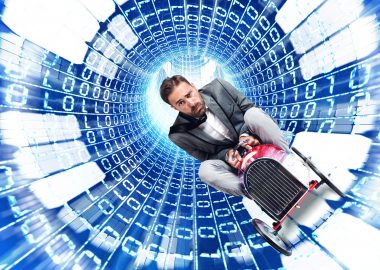 Netzwerktechniker LAN: Fernstudium, Studium, Gehalt & Perspektiven