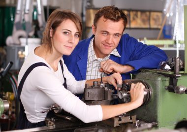 Industriemeister – Fachrichtung Metall: Fernstudium, Studium, Gehalt & Perspektiven