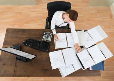 Kontierer: Gehalt, Ausbildung, Studium und Perspektiven
