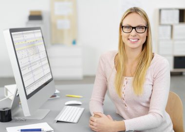 Bürokaufmann/-frau: Ausbildung, Gehalt und Perspektive