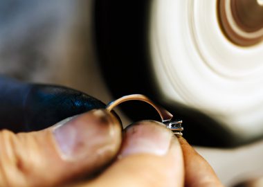 Goldschmied: Ausbildung ● Gehalt ● Studium ● Perspektive