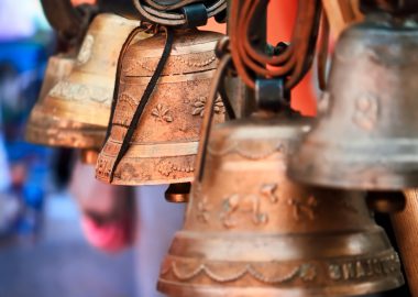 Metall- und Glockengießer: Ausbildung ● Gehalt ● Studium ● Perspektive