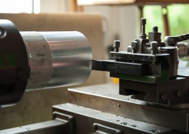 Revolverdreher: Ausbildung ● Gehalt ● Studium ● Perspektive