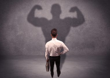 Versicherungskaufmann: Ausbildung ● Gehalt ● Studium ● Perspektive