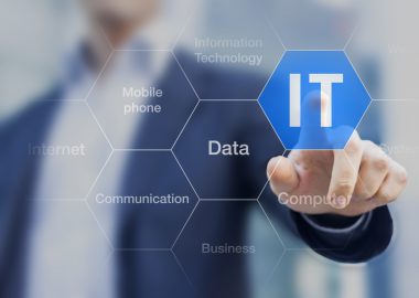 Informatikkaufmann: Ausbildung · Gehalt · Studium · Perspektive