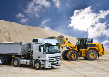 Mechaniker für Land- und Baumaschinentechnik: Ausbildung, Gehalt, Studium, Perspektive