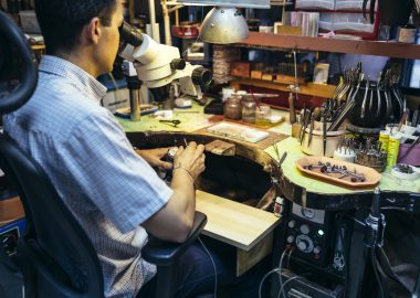 Teilezurichter: Ausbildung ● Gehalt ● Studium ● Perspektive