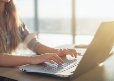 Geld verdienen als Texter: So geht’s!