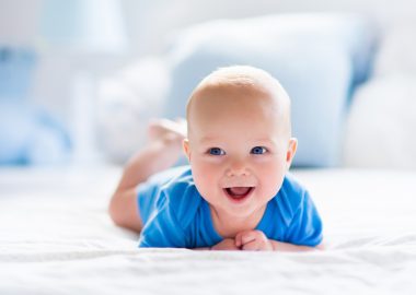 Stillpositionen: So stillen Sie Ihr Baby richtig!