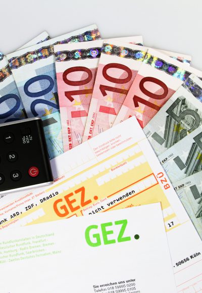Bald mehr GEZ? ZDF verdreifacht Gehälter