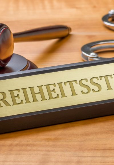 Vater zahlt keinen Unterhalt: Freiheitsstrafe als Warnung