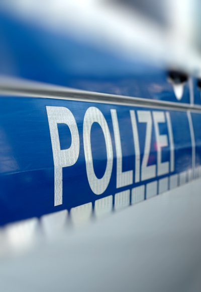 Wütender Vater verprügelt Kinderschänder – Polizei zeigt Verständnis