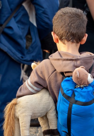 Gewalt gegen Flüchtlinge nimmt kaum ab!