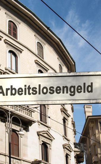 Arbeitslosengeld: Anspruch auch bei Ortsabwesenheit