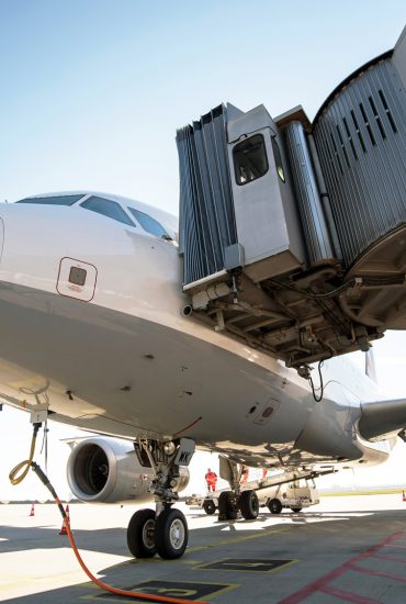 Massenschlägerei im Flugzeug: Flieger muss notlanden