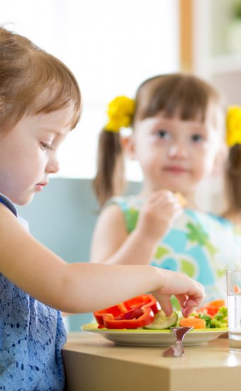 Mehr Unterhalt: Nicht bei Betreuung durch Kinderfrau!