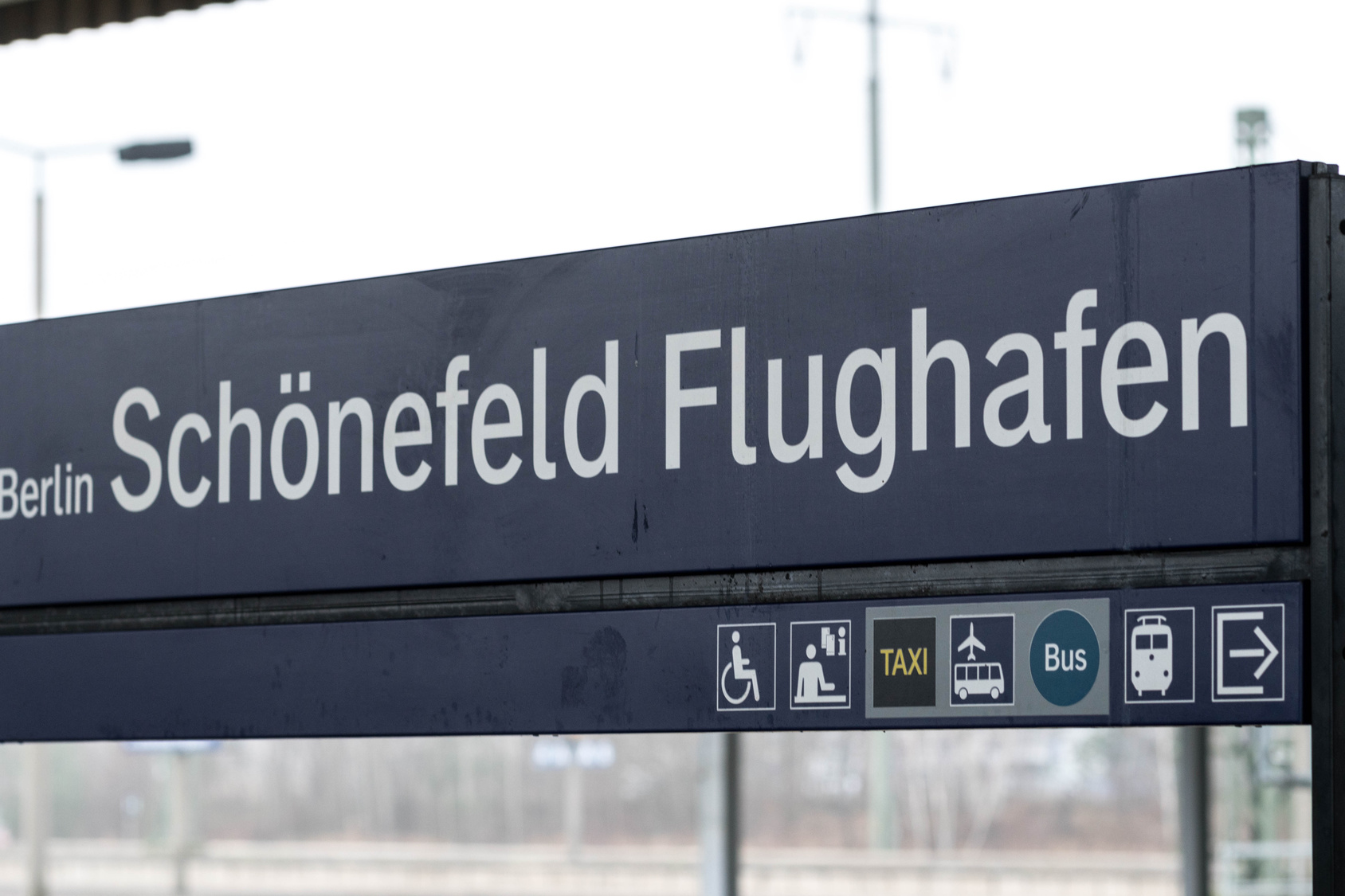 Flughafen Schönefeld: Evakuierung wegen Spielzeug