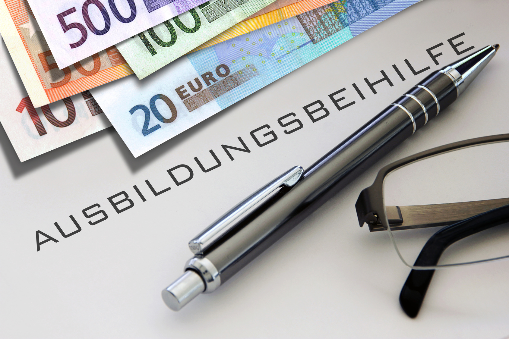 Ausbildungsbeihilfe und Harzt IV vom Jobcenter