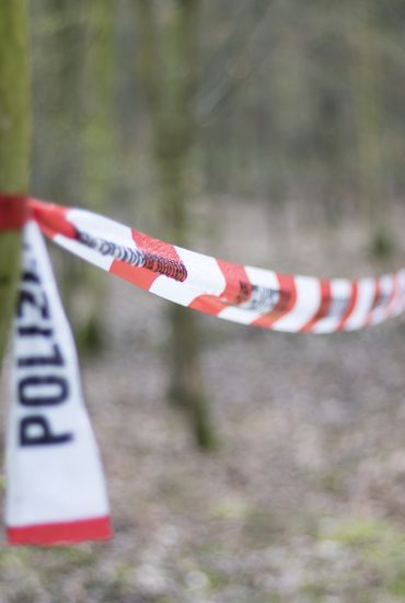 Frau stirbt bei Geburt im Wald: Fall gibt Rätsel auf