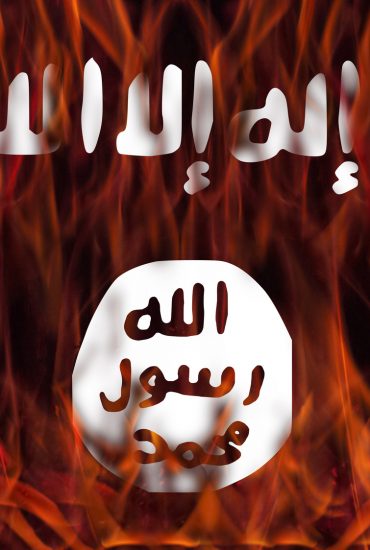 IS-Fahne weht auf evangelischer Kirche