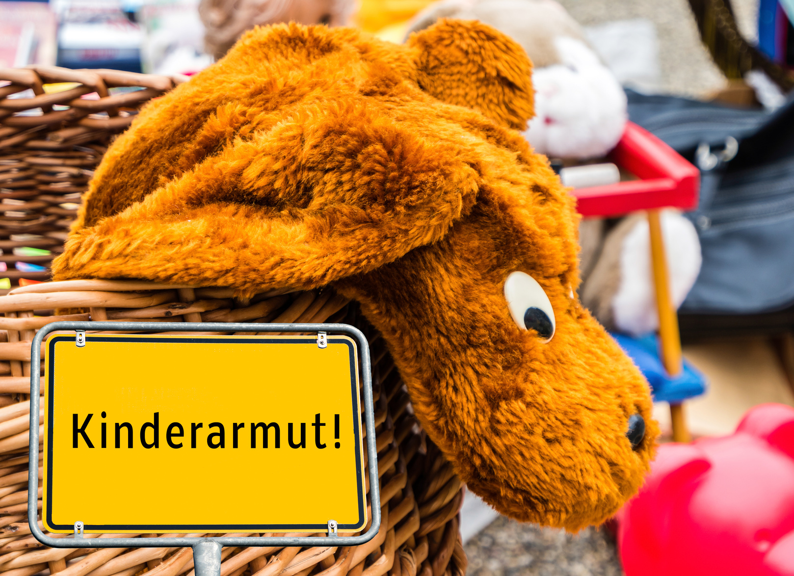 Kinderarmut 1,6 Millionen Kinder sind von Hartz IV abhängig