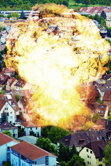 Sechs Verletzte: Mehrfamilienhaus durch Explosion zerstört