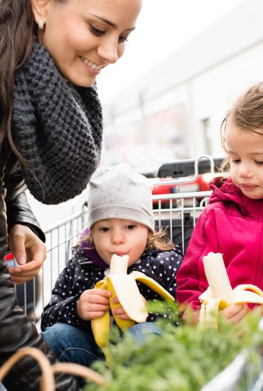 Baby wegen Einkaufswagen fast gestorben 