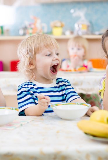 NRW: Kinder dürfen kein eigenes Essen mehr in die Kita mitbringen 