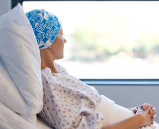 Schreckliche Diagnose: Frau „schwanger“ mit riesigem Tumor!