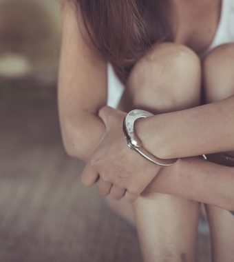 In Eimer gelegt und im Wald versteckt: Ermordete eine 16-Jährige ihr eigenes Kind?
