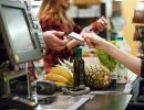 Arbeitslosengeld aus dem Supermarkt: Hier geht es jetzt damit los!