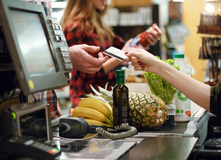 Arbeitslosengeld aus dem Supermarkt: Hier geht es jetzt damit los!