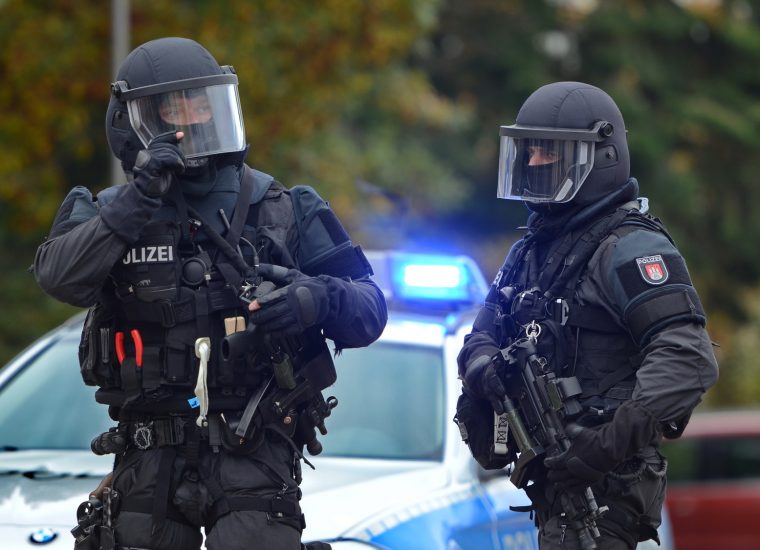 Sachsen: Polizei nimmt IS-Anhänger fest!