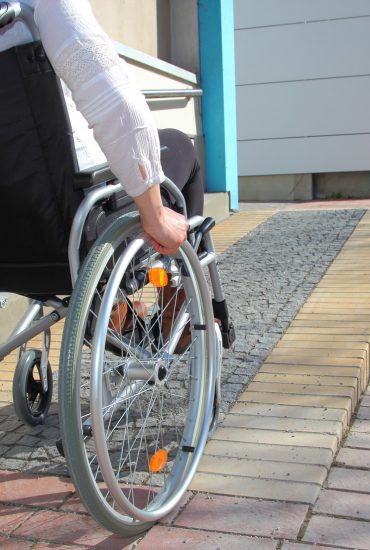 Unfall während Schulprojekts außerhalb der Schule: Schülerunfallversicherung greift dennoch!