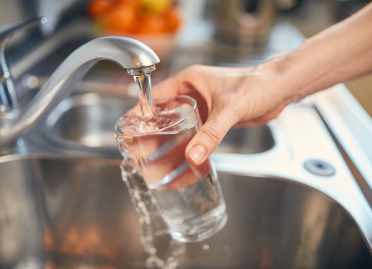 Trinkwasser: Grippe-Infektion durch das kühle Nass!