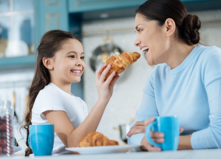 Der ideale Zeitpunkt für eine Schwangerschaft: Diese Mütter leben am längsten!